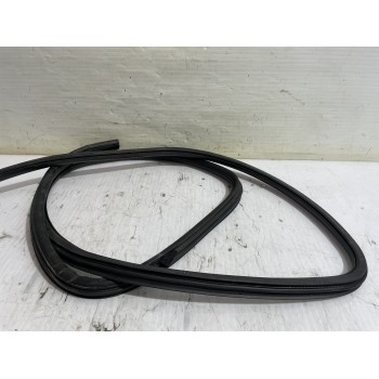 Recambio de goma contorno para volkswagen transporter t6 t6 caravelle trendline referencia OEM IAM 7E0837911B  