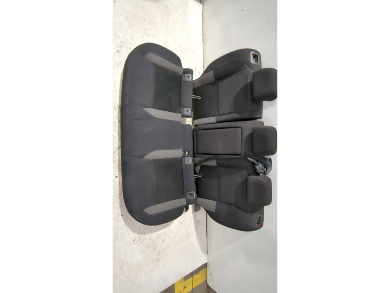 Recambio de asiento trasero para nissan qashqai ii (j11, j11_) 1.3 dig-t referencia OEM IAM   