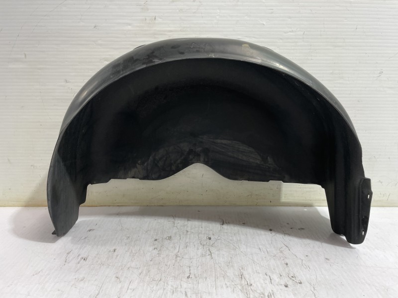 Recambio de paso rueda trasero izquierdo para volkswagen transporter t6 t6 caravelle trendline referencia OEM IAM 7E0810971A  