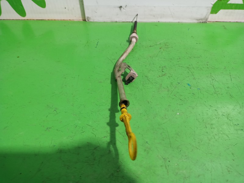 Recambio de varilla aceite para renault scenic iii xmod bose referencia OEM IAM 111510584R  