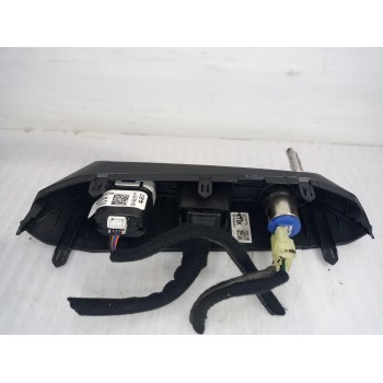 Recambio de conector usb para kia niro (sg2) hybrid concept referencia OEM IAM 84745AT100WK  