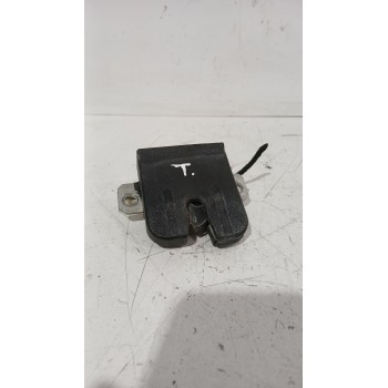 Recambio de cerradura maletero / porton para volkswagen polo iv sedán (9n2, 9n4) 1.9 tdi referencia OEM IAM 6Q6827505B  