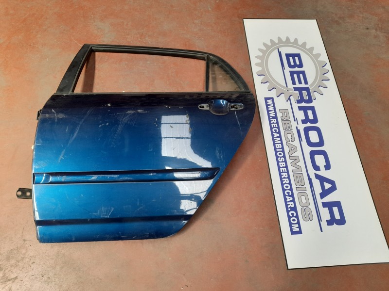 Recambio de puerta trasera izquierda para toyota corolla (e12) 1.4 turbodiesel cat referencia OEM IAM 6700402170  