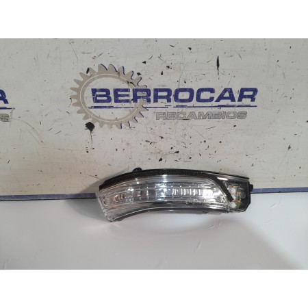 Recambio de piloto intermitente derecho para toyota avensis (t27) referencia OEM IAM 3040-032  