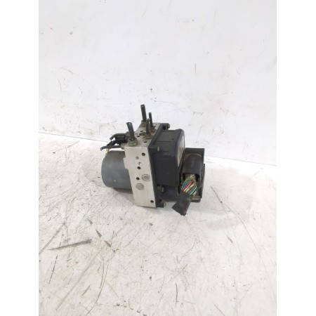 Recambio de abs para toyota avensis sedán (_t25_) 2.0 d-4d (adt250_) referencia OEM IAM 4405005081 /4454005050  