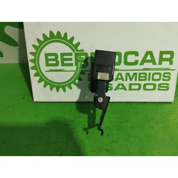Recambio de enganche cinturon para renault megane ii familiar 1.9 dci diesel referencia OEM IAM 077424C  