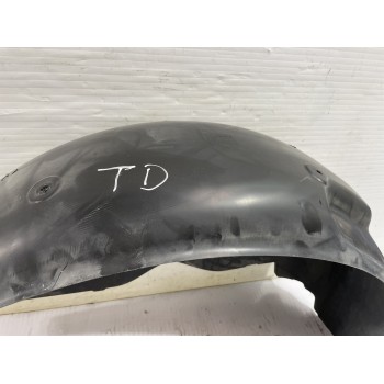 Recambio de paso rueda trasero derecho para volkswagen transporter t6 t6 caravelle trendline referencia OEM IAM 7E0810972A  