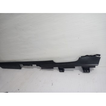 Recambio de moldura para kia niro (sg2) hybrid concept referencia OEM IAM 84790AT020BN6  