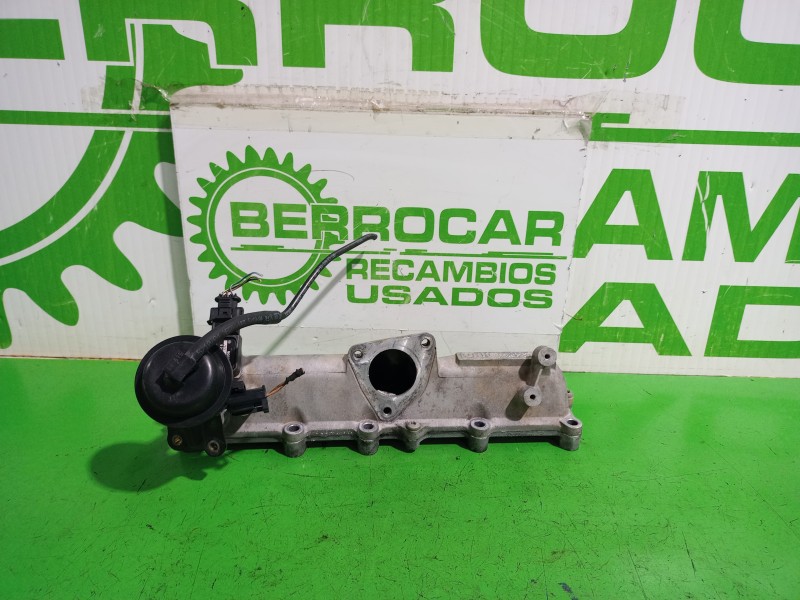 Recambio de colector admision para opel astra h berlina elegance referencia OEM IAM 8973134590  