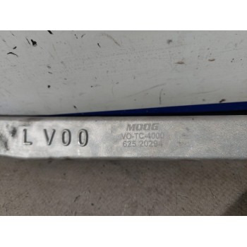 Recambio de brazo suspension inferior delantero izquierdo para volkswagen passat berlina (3b2) 1.9 tdi referencia OEM IAM VOTC40