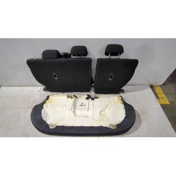 Recambio de asiento trasero para nissan qashqai ii (j11, j11_) 1.3 dig-t referencia OEM IAM   