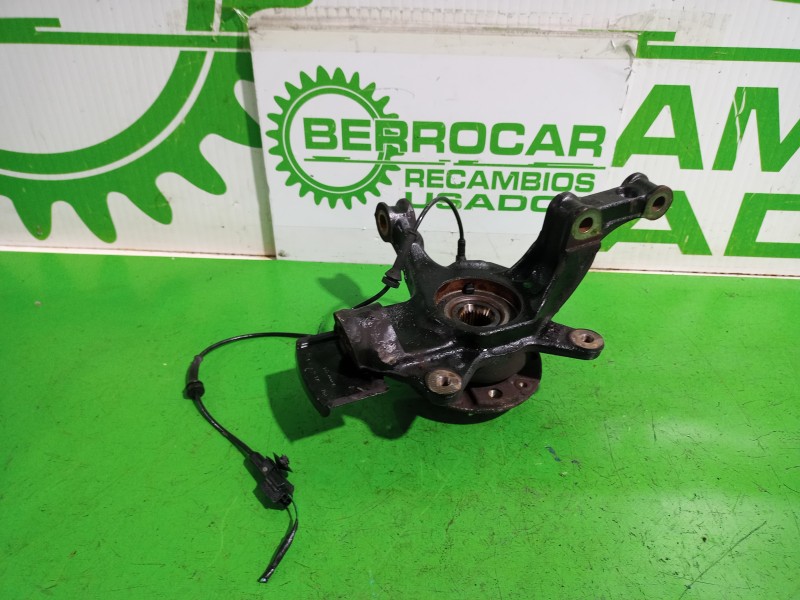 Recambio de mangueta delantera izquierda para renault laguna grandtour iii renault laguna iii grandtour referencia OEM IAM 40015