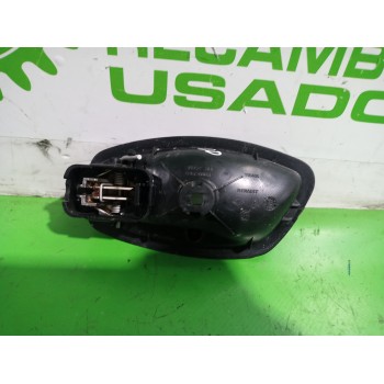 Recambio de maneta interior delantera derecha para renault scenic iii xmod bose referencia OEM IAM 826720001R  