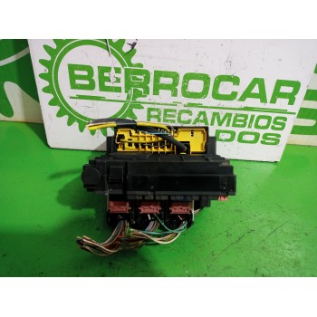 Recambio de caja reles / fusibles para peugeot 508 active referencia OEM IAM 9807428180  