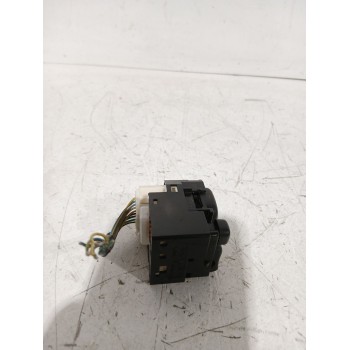 Recambio de mando retrovisor para toyota avensis sedán (_t25_) 2.0 d-4d (adt250_) referencia OEM IAM 183575  