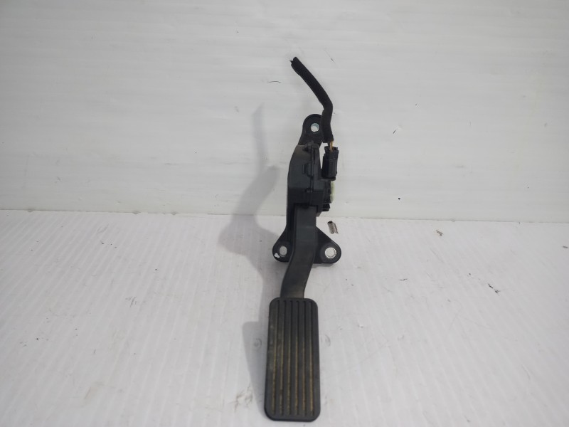 Recambio de pedal acelerador para kia niro (sg2) hybrid concept referencia OEM IAM 32700AB200  