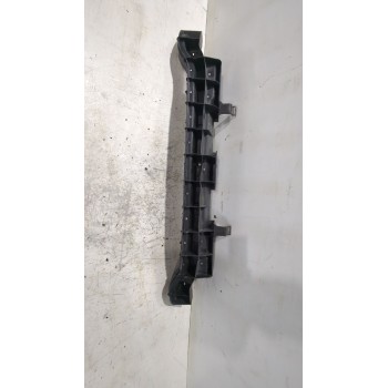 REFUERZO PARAGOLPES DELANTERO 7106C4 