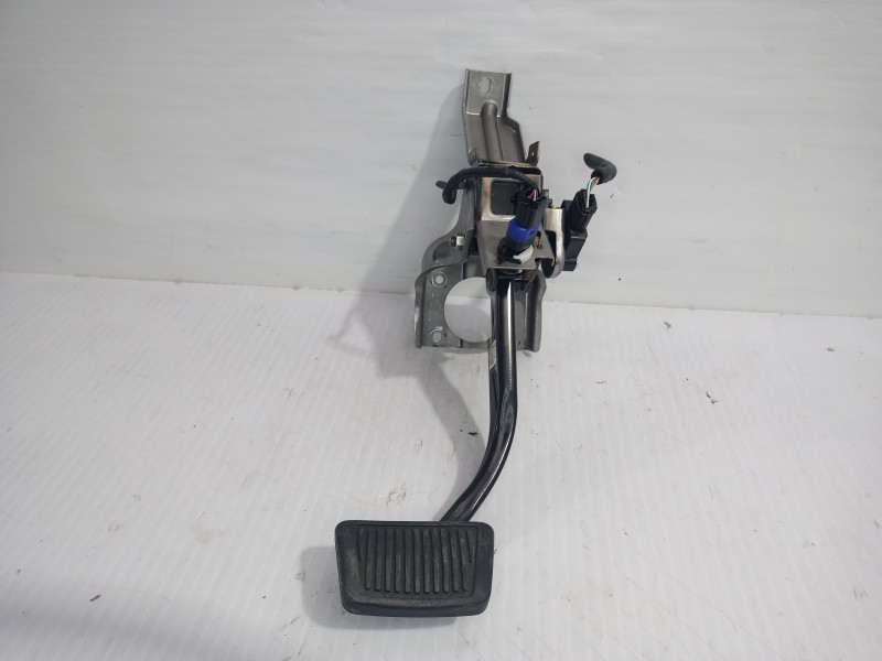 Recambio de pedal de freno para kia niro (sg2) hybrid concept referencia OEM IAM 32800AT100  