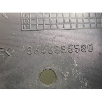 Recambio de travesaño inferior para citroën c4 sedan 1.6 16v cat (nfu / tu5jp4) referencia OEM IAM 9646895580  