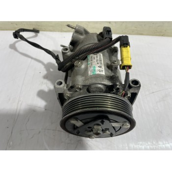 Recambio de compresor aire acondicionado para peugeot 207 confort referencia OEM IAM 9670318880  