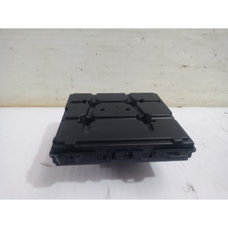 Recambio de modulo electronico para volkswagen transporter t6 t6 caravelle trendline referencia OEM IAM 7E0937090D  