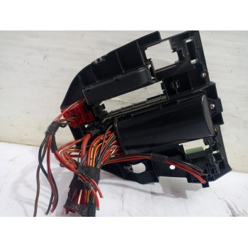 Recambio de caja reles / fusibles para volkswagen transporter t6 t6 caravelle trendline referencia OEM IAM 7E0919317  