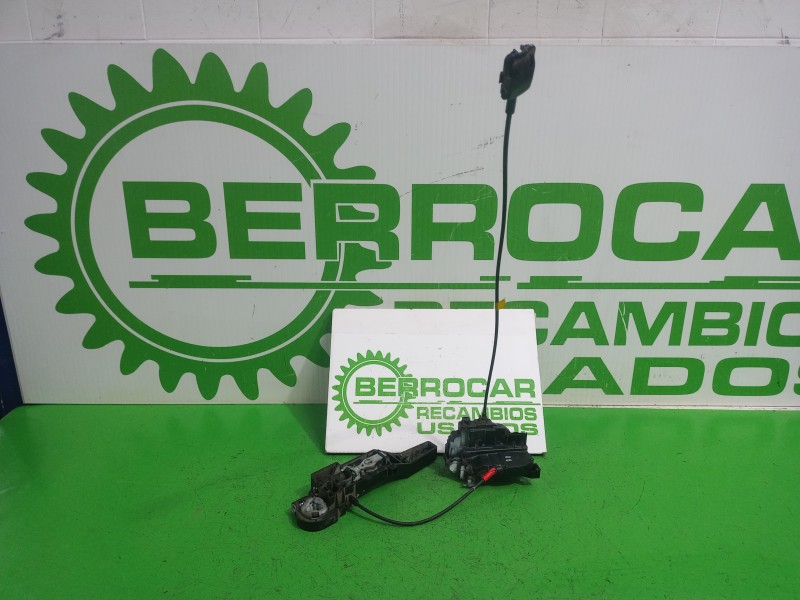 Recambio de cerradura puerta delantera derecha para renault kangoo furgón maxi 2p profesional referencia OEM IAM 8200497604  