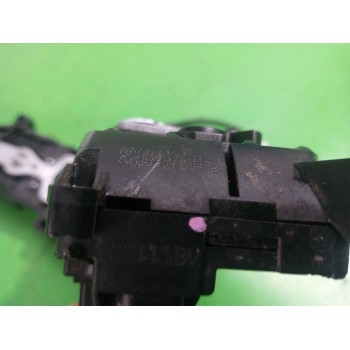 Recambio de cerradura puerta delantera derecha para renault kangoo furgón maxi 2p profesional referencia OEM IAM 8200497604  