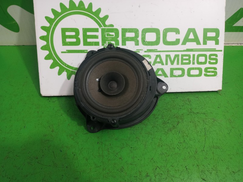 Recambio de altavoz para renault kangoo furgón maxi 2p profesional referencia OEM IAM 8200495686  