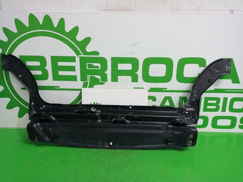 Recambio de panel frontal para citroën berlingo 1.9 diesel referencia OEM IAM 7106C2  