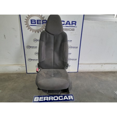 Recambio de asiento delantero izquierdo para peugeot 107 1.0 cat (384f) referencia OEM IAM 8845X0  