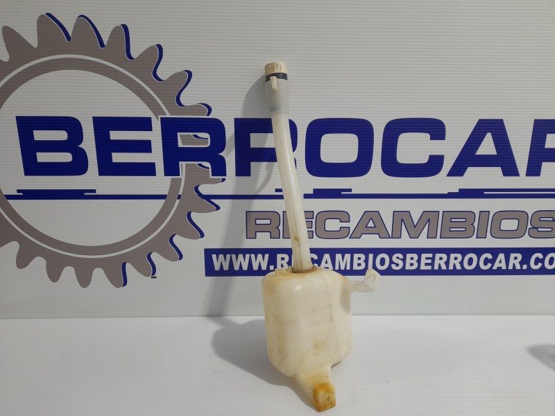 Recambio de deposito limpia para fiat doblo cargo (223) 1.2 cat referencia OEM IAM 0052046692  