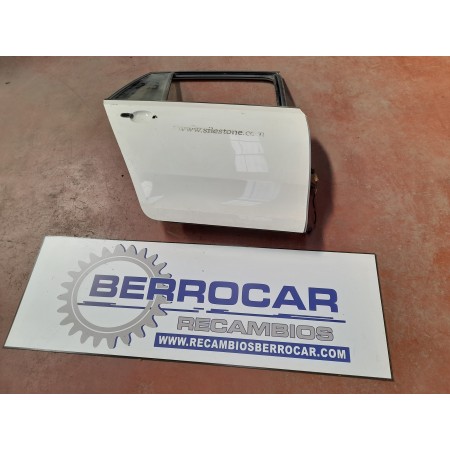 Recambio de puerta trasera derecha para skoda spaceback (5h) 1.6 tdi referencia OEM IAM 60U833056  