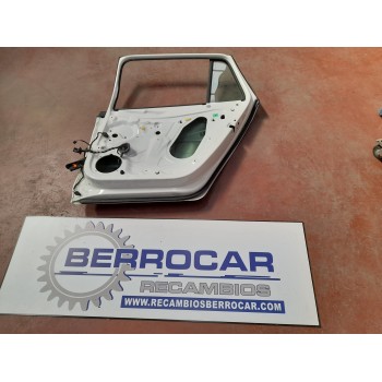 Recambio de puerta trasera derecha para skoda spaceback (5h) 1.6 tdi referencia OEM IAM 60U833056  