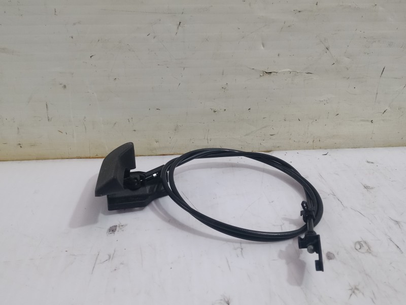 Recambio de tirador capot para volkswagen transporter t6 t6 caravelle trendline referencia OEM IAM 7E1823530A  