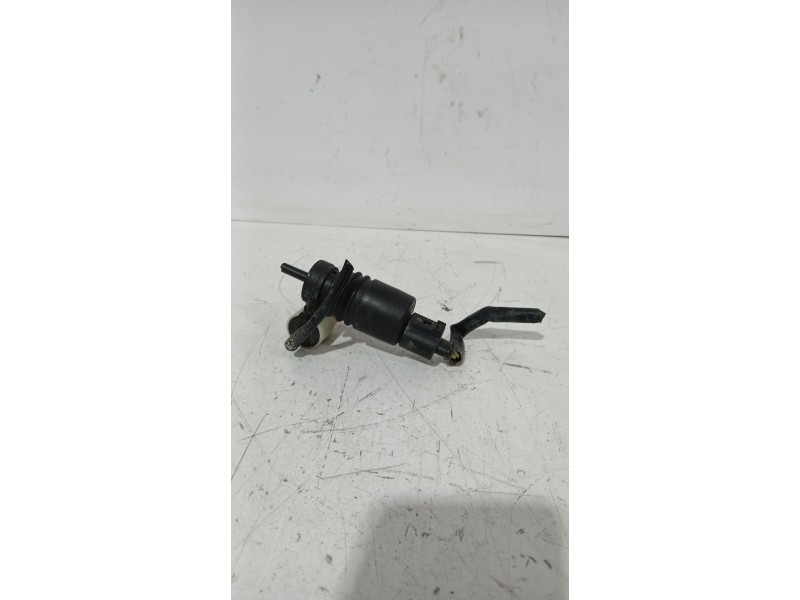 Recambio de bomba limpia para volkswagen polo iv sedán (9n2, 9n4) 1.9 tdi referencia OEM IAM 1J0973722  