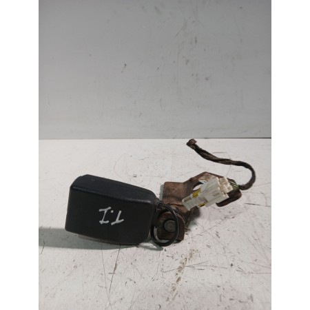 Recambio de enganche cinturon trasero izquierdo para citroën c4 i (lc_) 1.6 hdi referencia OEM IAM 8974LY  