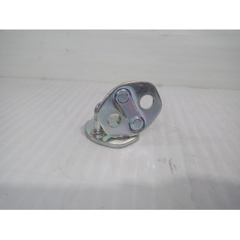 Recambio de anclaje cerradura para kia niro (sg2) hybrid concept referencia OEM IAM 81772AT000  