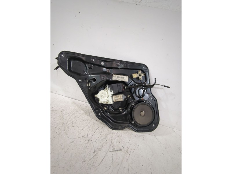 Recambio de elevalunas trasero izquierdo para seat leon (1m1) 1.9 tdi referencia OEM IAM 1M0839461A  