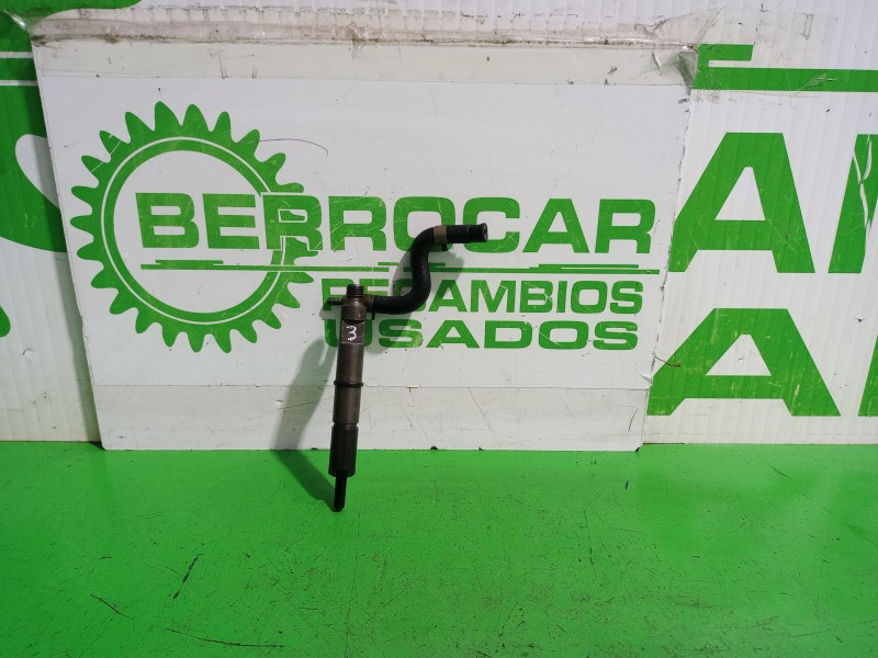 Recambio de inyector para nissan cabstar e 3.0 diesel referencia OEM IAM 85P48  