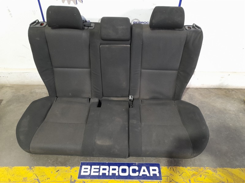 Recambio de asientos traseros para toyota avensis berlina (t25) 1.8 16v cat referencia OEM IAM 71503-05031  