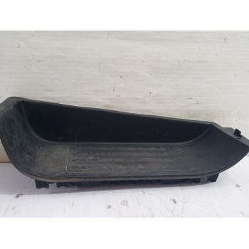 Recambio de reposapies para volkswagen transporter t6 t6 caravelle trendline referencia OEM IAM 7H0863735  