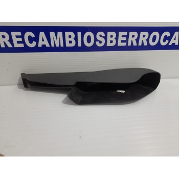 Recambio de guarnecido freno mano para toyota proace verso 1.6 d-4d cat referencia OEM IAM 9811751477  