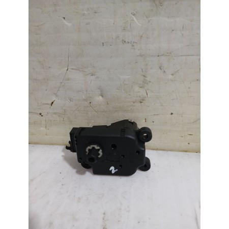 Recambio de motor apertura trampilla para mercedes-benz clk (c209) clk 240 (209.361) referencia OEM IAM A2038201642  