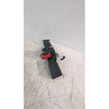 Recambio de enganche cinturon trasero central para kia ceed (cd) 1.0 t-gdi referencia OEM IAM 89840J7000WK  