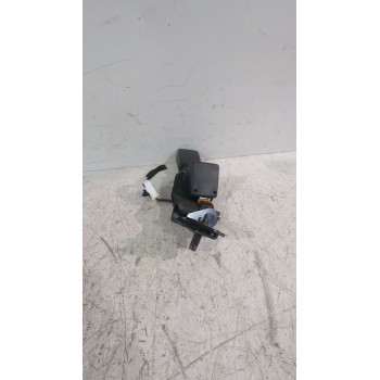 Recambio de enganche cinturon trasero central para kia ceed (cd) 1.0 t-gdi referencia OEM IAM 89840J7000WK  