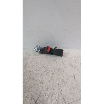 Recambio de enganche cinturon trasero central para kia ceed (cd) 1.0 t-gdi referencia OEM IAM 89840J7000WK  