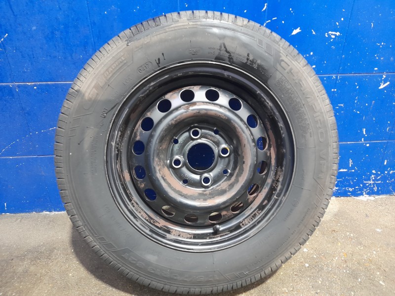 Recambio de rueda repuesto para opel corsa b 1.7 diesel referencia OEM IAM 5JX13H2  