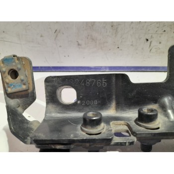 Recambio de bisagras capot para opel insignia berlina 2.0 16v cdti referencia OEM IAM 13248765  