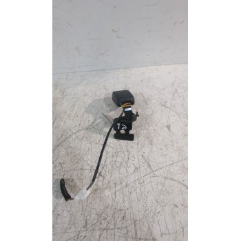 Recambio de enganche cinturon trasero derecho para kia ceed (cd) 1.0 t-gdi referencia OEM IAM 89830J7000WK  